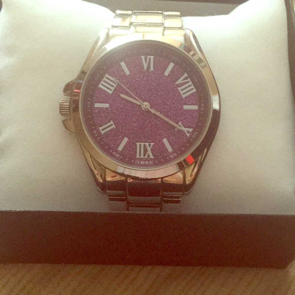 Ladies pink glitter watch